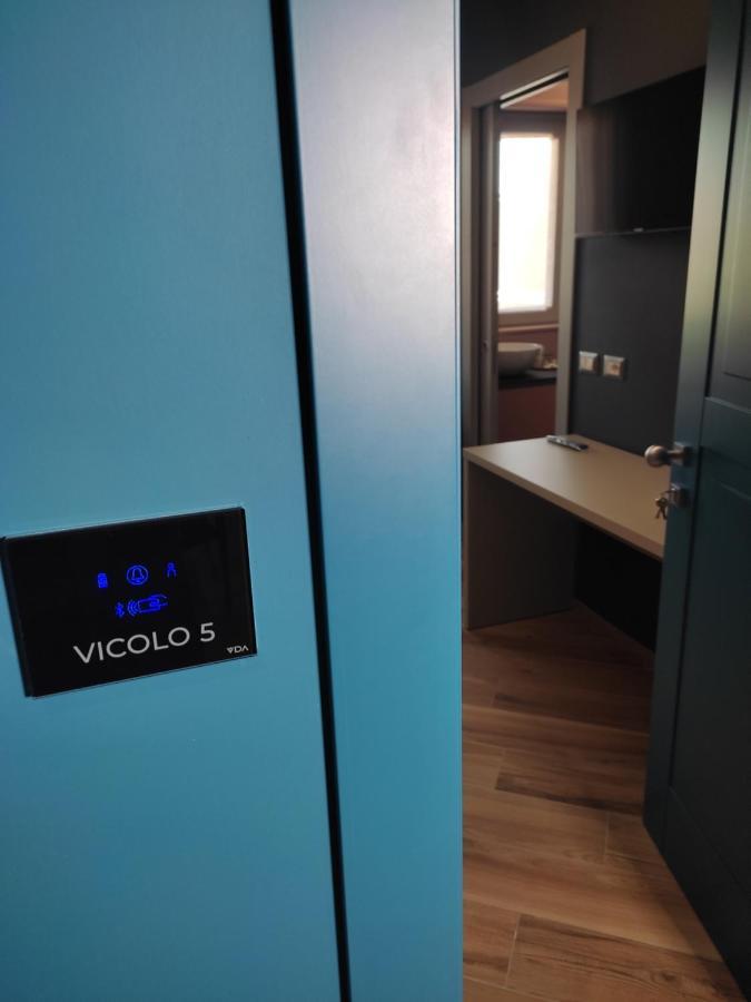 Vicolo Malavolta 7 Rooms And Suites เปดาโซ ภายนอก รูปภาพ