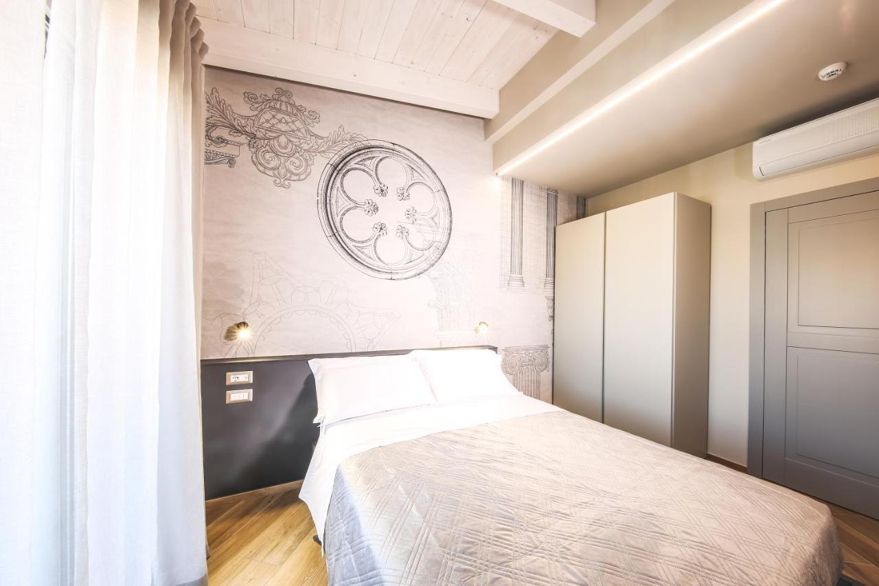 Vicolo Malavolta 7 Rooms And Suites เปดาโซ ภายนอก รูปภาพ