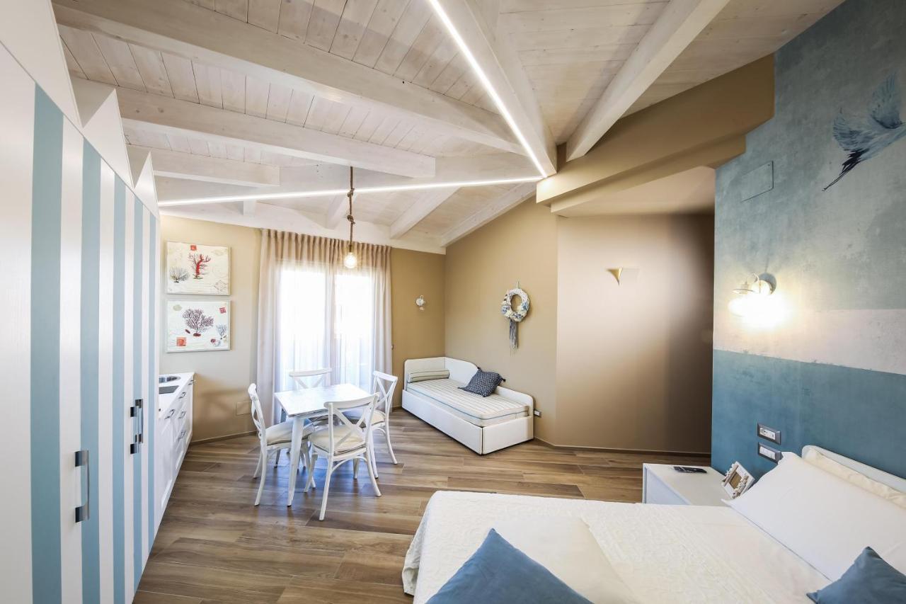 Vicolo Malavolta 7 Rooms And Suites เปดาโซ ภายนอก รูปภาพ