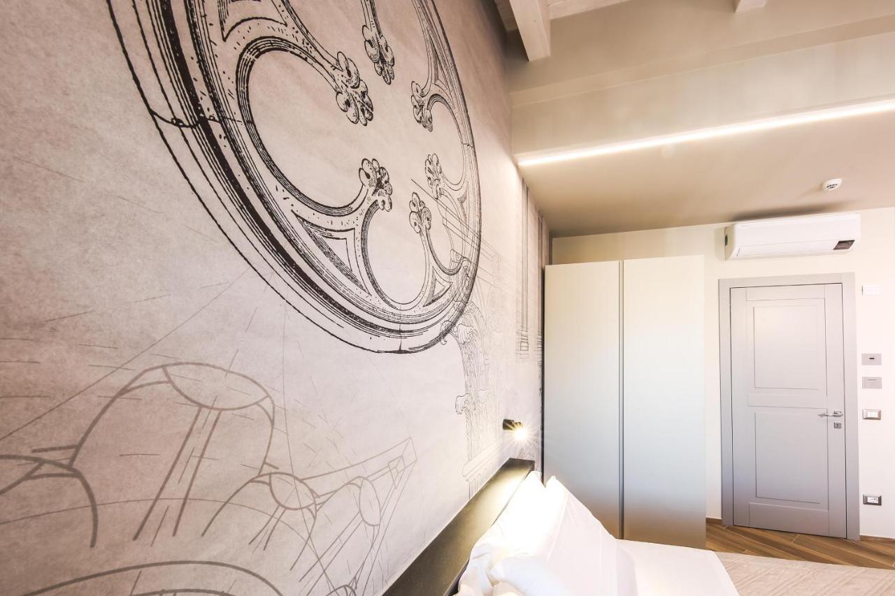 Vicolo Malavolta 7 Rooms And Suites เปดาโซ ภายนอก รูปภาพ