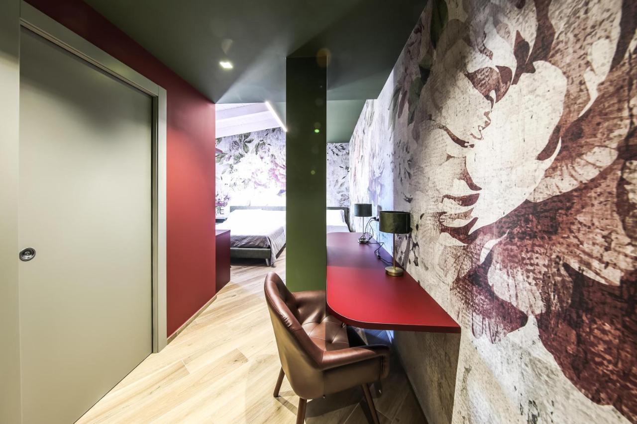 Vicolo Malavolta 7 Rooms And Suites เปดาโซ ภายนอก รูปภาพ