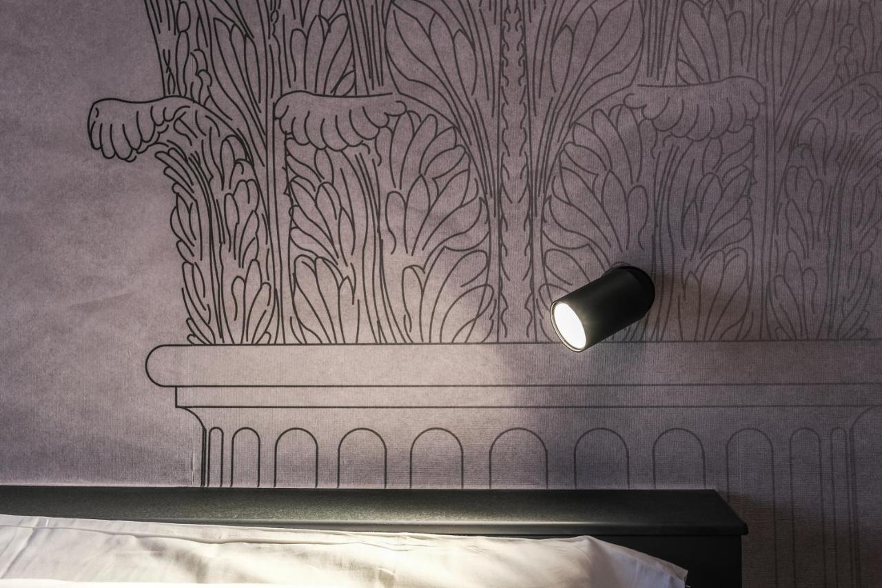 Vicolo Malavolta 7 Rooms And Suites เปดาโซ ภายนอก รูปภาพ
