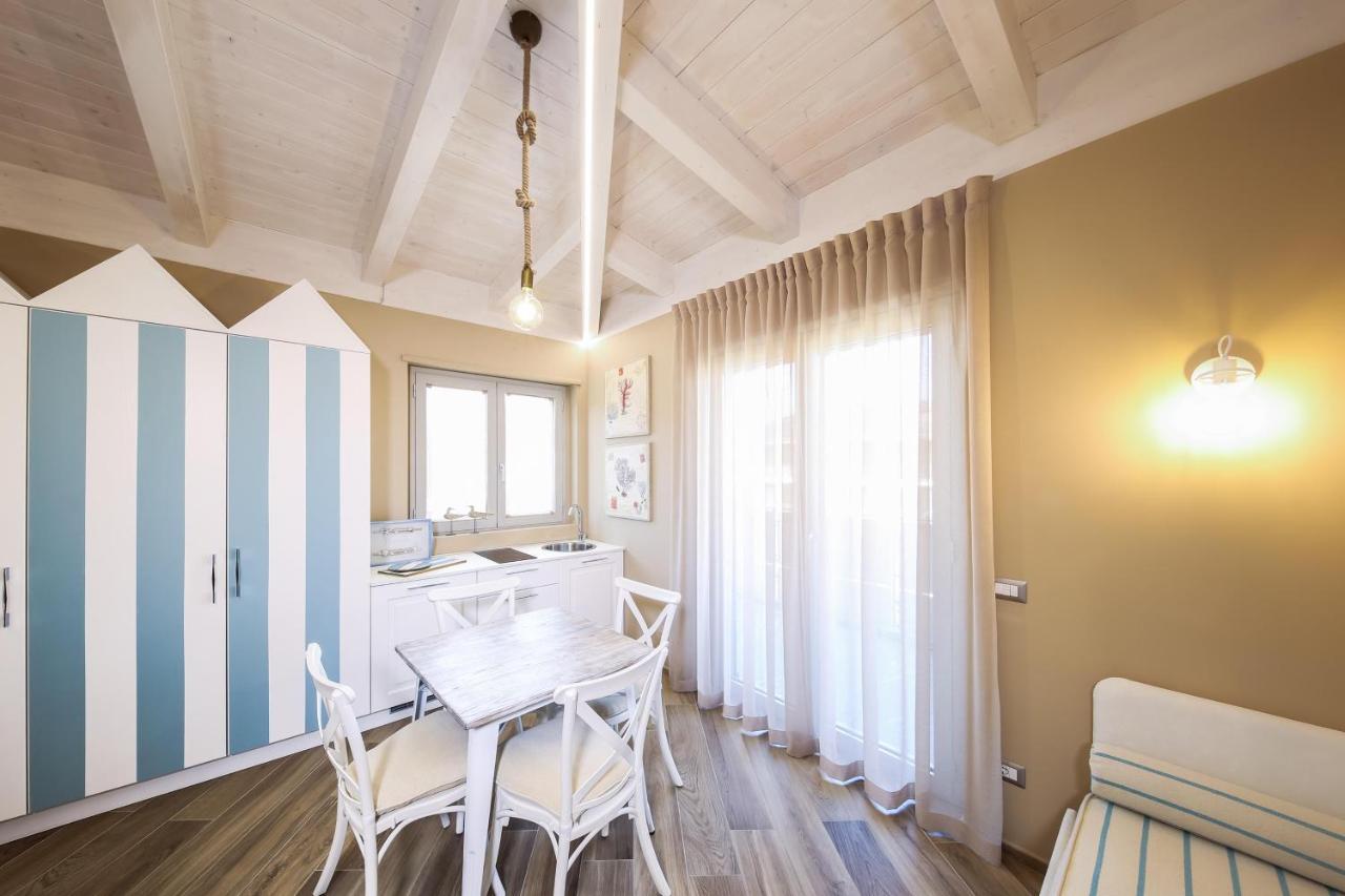 Vicolo Malavolta 7 Rooms And Suites เปดาโซ ภายนอก รูปภาพ