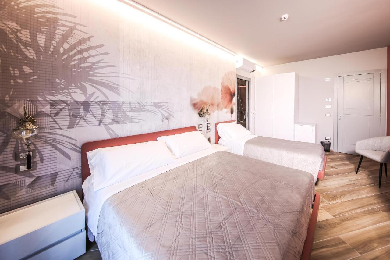 Vicolo Malavolta 7 Rooms And Suites เปดาโซ ภายนอก รูปภาพ